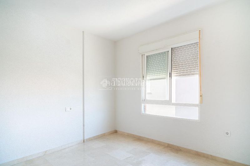 Foto 6bb7d06e-ab57-4aed-a305-9991df9aac3f. Pis amb aparcament a Playa de Granada Motril