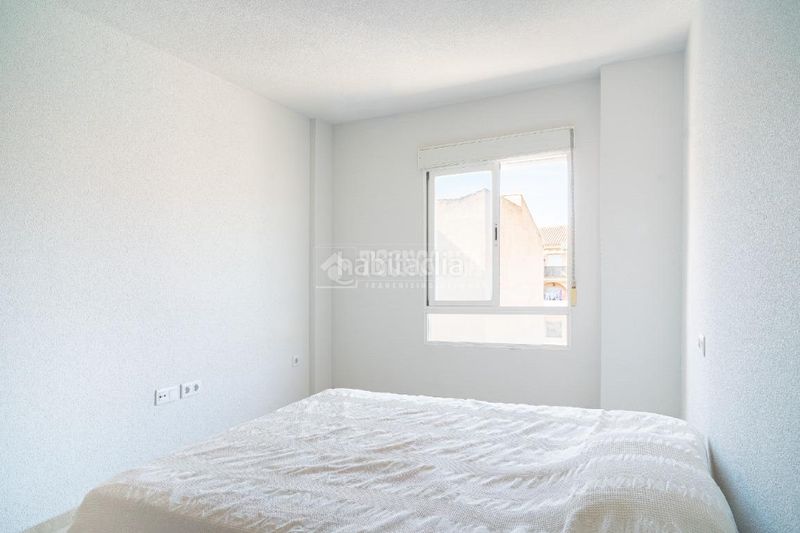 Foto 8993e311-55b2-405f-bb6d-62a7676c58e6. Pis amb aparcament a Playa de Granada Motril