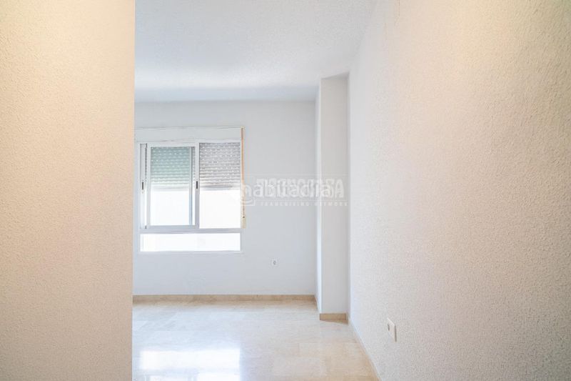 Foto 9e0a6b33-9aa3-459a-949f-72b2e325dae3. Pis amb aparcament a Playa de Granada Motril