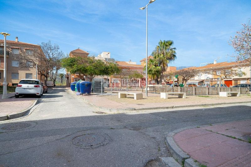 Foto e065d538-46e4-4b82-b36f-66efe673b19a. Pis amb aparcament a Playa de Granada Motril