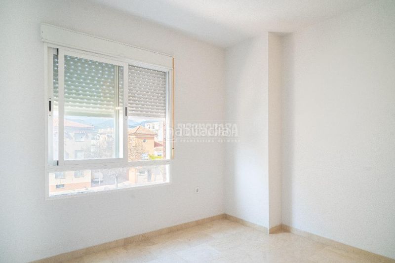 Foto e2fbdc17-e9ac-4b18-b324-3447e70f7011. Pis amb aparcament a Playa de Granada Motril