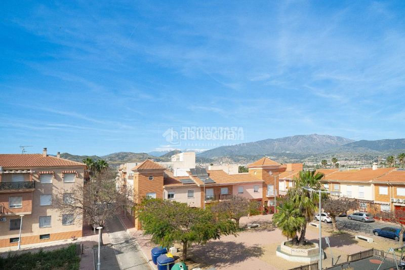 Foto e6061f21-1435-4a79-8a4e-1b363f7b9ec6. Pis amb aparcament a Playa de Granada Motril