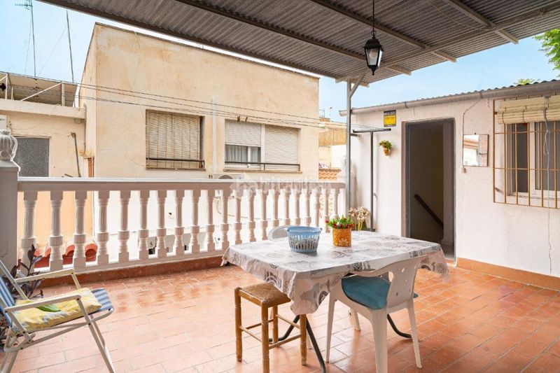 Foto 64293d0a-9ad0-4564-abde-2751261c1f0d. Casa aparellada a Motril ciudad Motril
