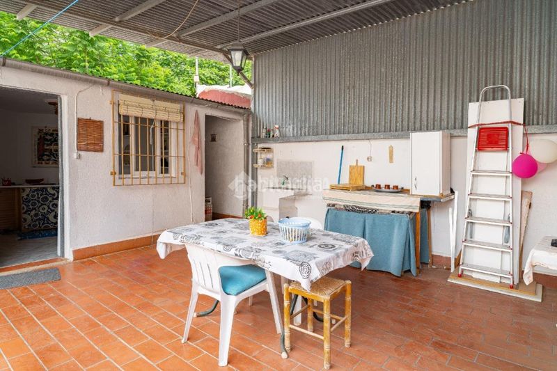 Foto f84b8342-7759-4f56-8915-127b7c1f4b04. Casa aparellada a Motril ciudad Motril