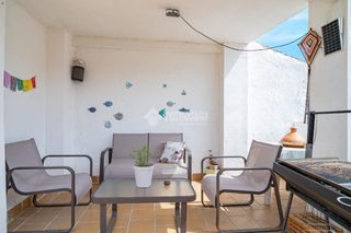 Casa aparellada a Vélez de Benaudalla