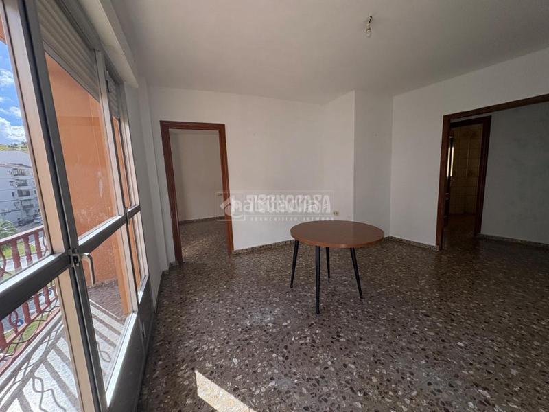 Foto 2ae1f19e-c3e9-4f6e-af00-c62749bd55e2. Flat in San Felipe - El Almendral - La Merced Jaén