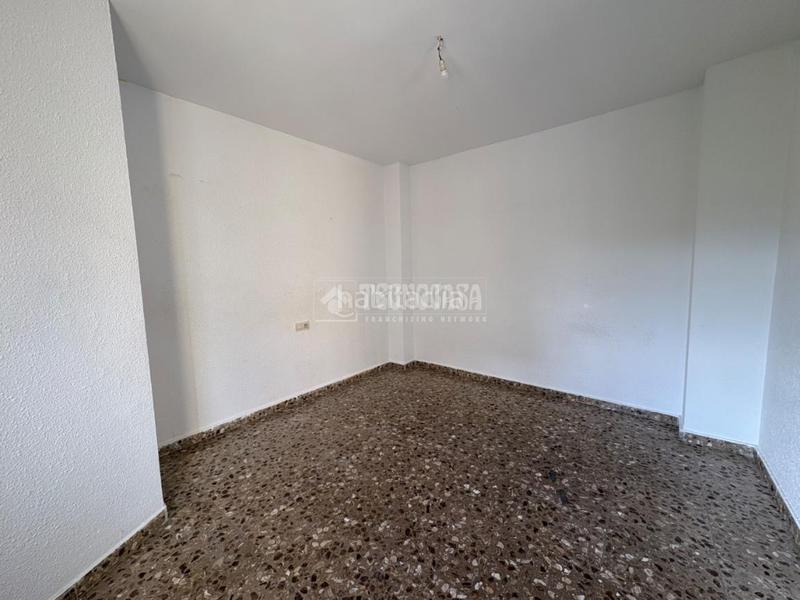 Foto 8442d2a5-af54-41f2-8e62-211a7122472d. Flat in San Felipe - El Almendral - La Merced Jaén