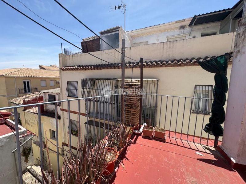 Foto 7fd54989-bd28-44e4-9889-f50e5a30310c. Casa a San Felipe - El Almendral - La Merced Jaén