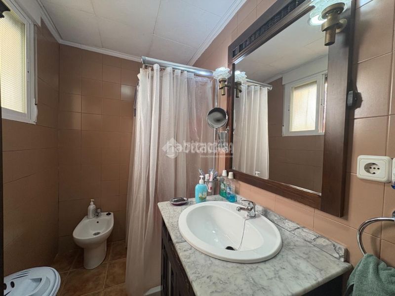 Foto da1c21bf-f7ec-4821-90d0-a86aff1c9b6e. Casa a San Felipe - El Almendral - La Merced Jaén