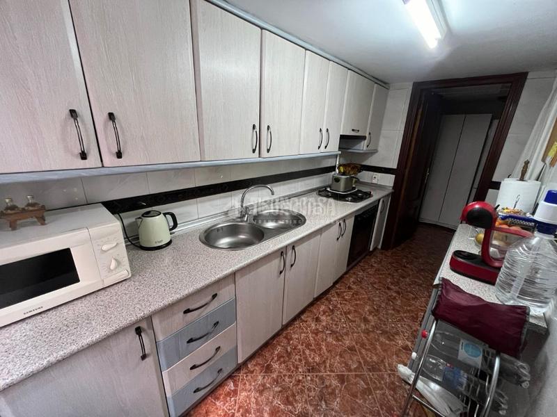 Foto 097e5c1a-38d0-4c64-be53-f21cb03ff55e. Casa bifamiliare in Ctra. Circunvalación - La Magdalena Jaén