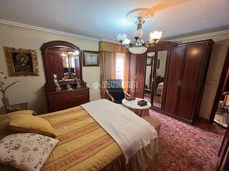 Foto 108fd414-89c9-44d8-8669-2764dded9f5b. Casa bifamiliare in Ctra. Circunvalación - La Magdalena Jaén