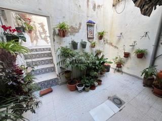 Casa aparellada  N/a. Casa en venta en jaén