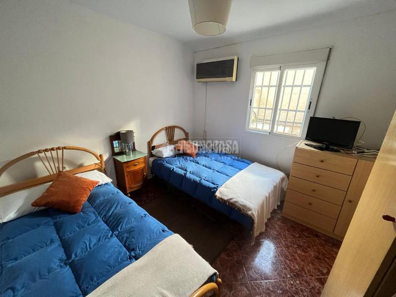 Foto 7dd67d91-7a7c-4816-8be5-b63caf7f63be. Casa bifamiliare in Ctra. Circunvalación - La Magdalena Jaén