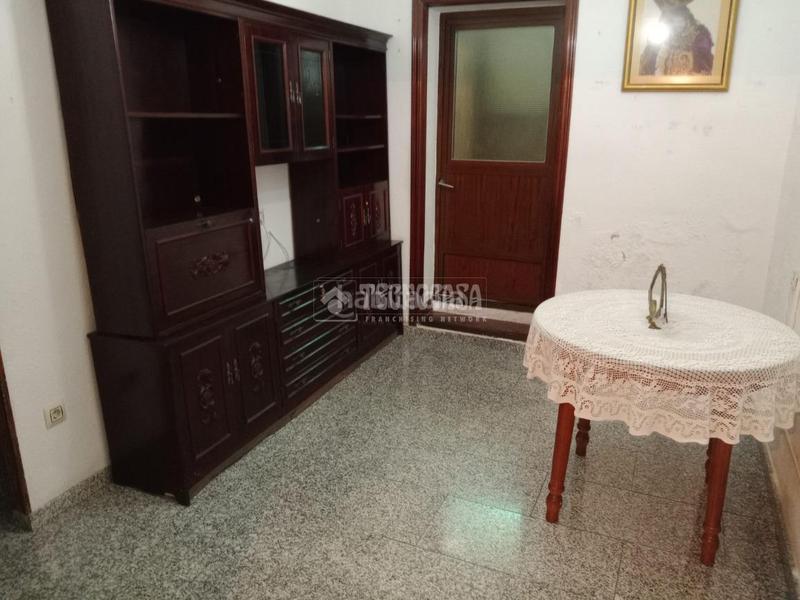 Foto a54be368-53f9-44c4-96c5-aa7a4e3842e2. Casa pareada casa en venta en San Felipe - El Almendral - La Merced Jaén