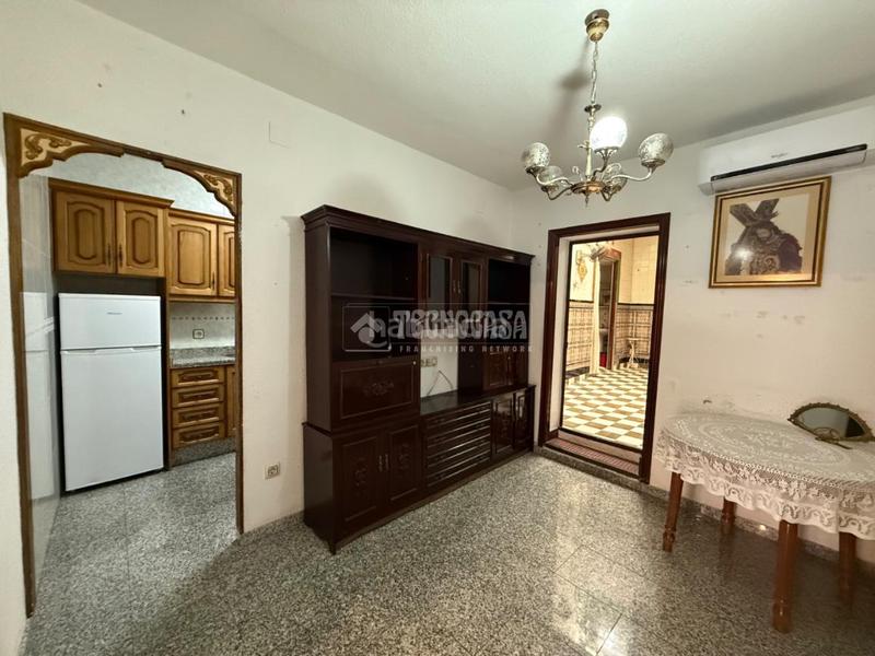 Foto ce13b15b-d9f3-4c67-9fa5-e917934a5e36. Casa pareada casa en venta en San Felipe - El Almendral - La Merced Jaén