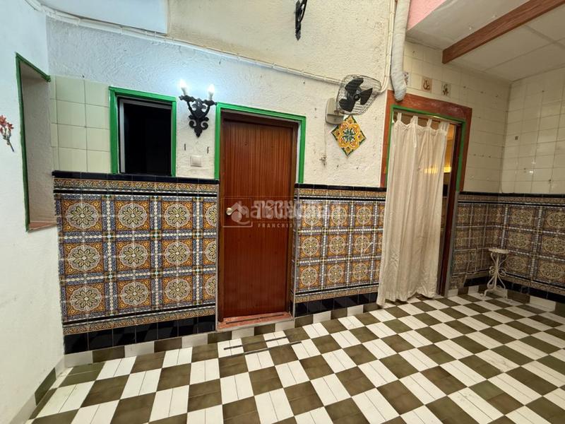 Foto f225cf36-66dd-4f4d-801d-e2619895947b. Casa pareada casa en venta en San Felipe - El Almendral - La Merced Jaén