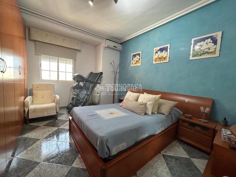 Foto 0152d576-6949-4b89-b922-fd1b3a9f6c59. Casa con parcheggio in San Felipe - El Almendral - La Merced Jaén