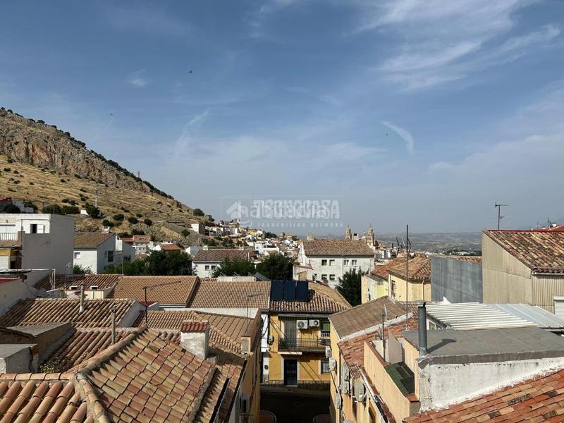 Foto ca6c5ce5-a2c0-47ba-b207-c24a35472f82. Casa con parcheggio in San Felipe - El Almendral - La Merced Jaén