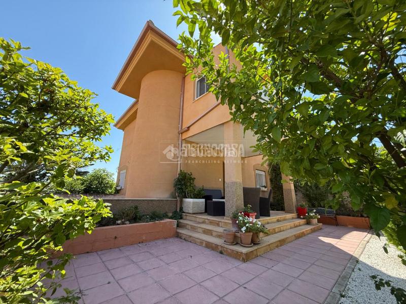 Foto 0fbc9c5f-b0d4-4301-ae25-d26c333ccdeb. Casa pareada casa en venta en la guardia de jaén en Guardia de Jaén (La)