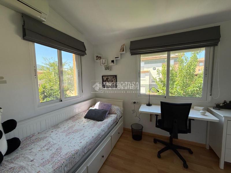 Foto ef6f6509-584e-474a-8211-769407971fc9. Casa pareada casa en venta en la guardia de jaén en Guardia de Jaén (La)