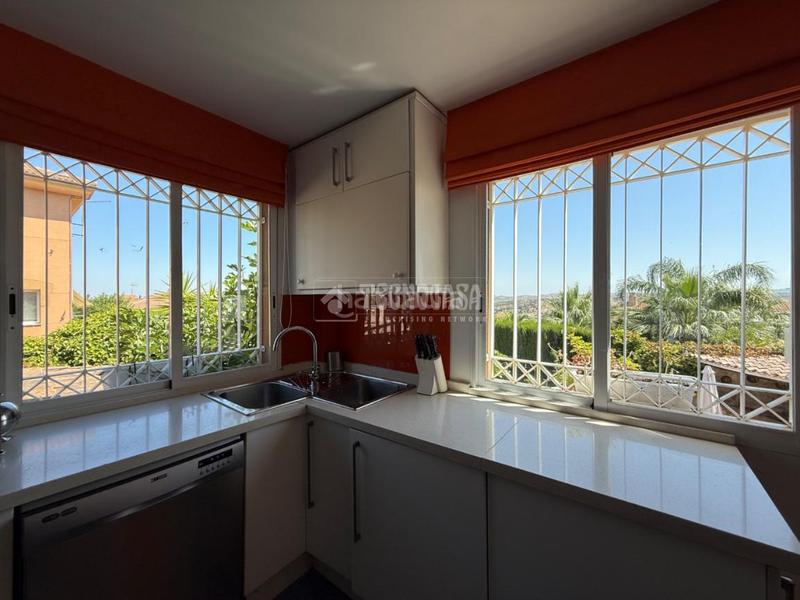 Foto f00584cb-64ed-4caa-9627-de2d25686e25. Casa pareada casa en venta en la guardia de jaén en Guardia de Jaén (La)
