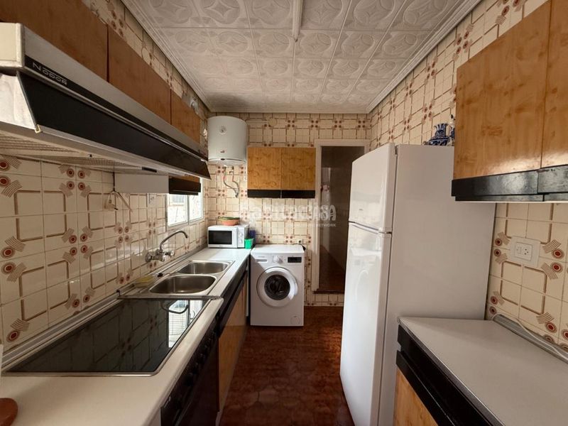 Foto 0163aed8-3c17-4d57-babd-2526ee6d8efe. Casa aparellada a San Felipe - El Almendral - La Merced Jaén
