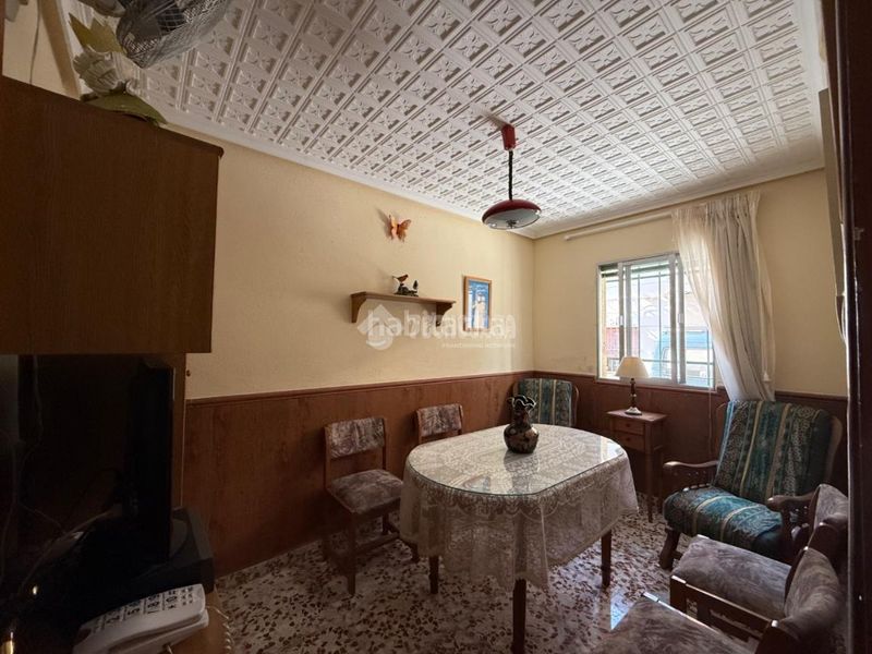 Foto aaab5c35-7f03-4f97-b40a-97e216642fc4. Casa aparellada a San Felipe - El Almendral - La Merced Jaén