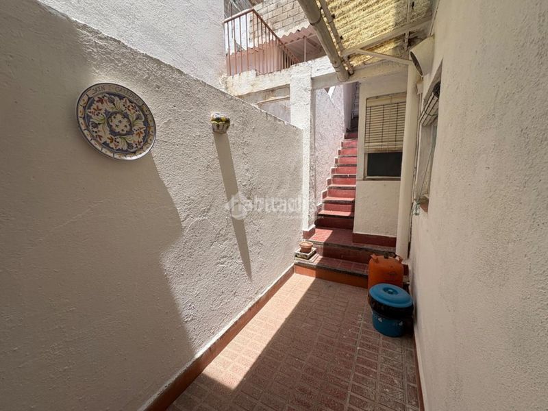 Foto f318e9b0-7a71-4611-9222-cb46e6ae2c71. Casa aparellada a San Felipe - El Almendral - La Merced Jaén