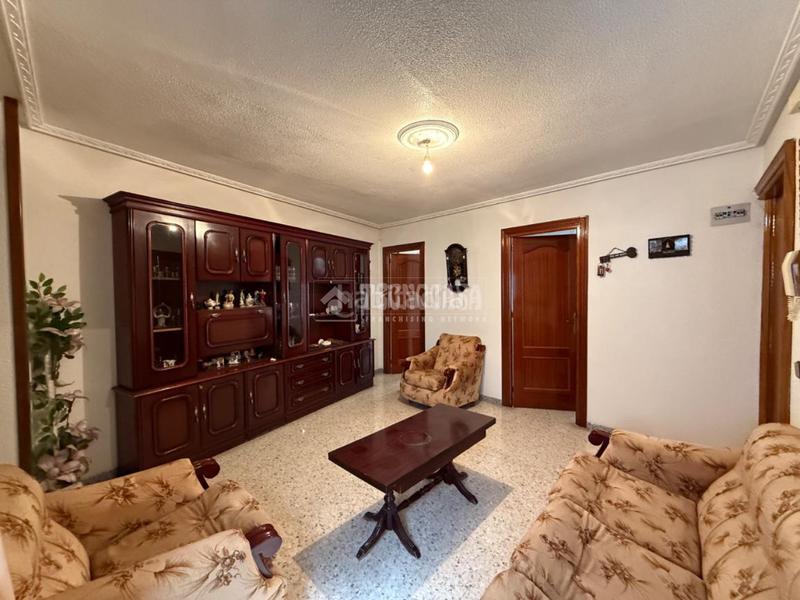 Foto a90edcaf-cba1-4b19-a103-0135d5e58403. Appartamento in San Felipe - El Almendral - La Merced Jaén