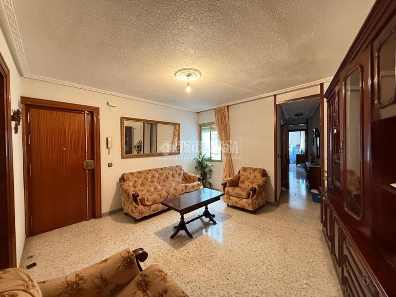 Foto a97832bb-bf3b-46b0-b061-a06b2818f410. Appartamento in San Felipe - El Almendral - La Merced Jaén