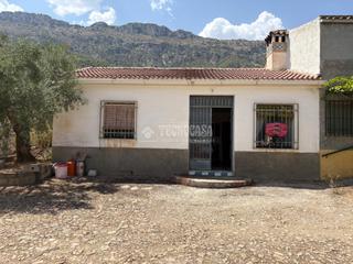 Masia a Guardia de Jaén (La). Casa rural en venta en la guardia de jaén