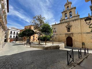Pis a San Bartolomé - Millán de Priego. Piso en venta en jaén