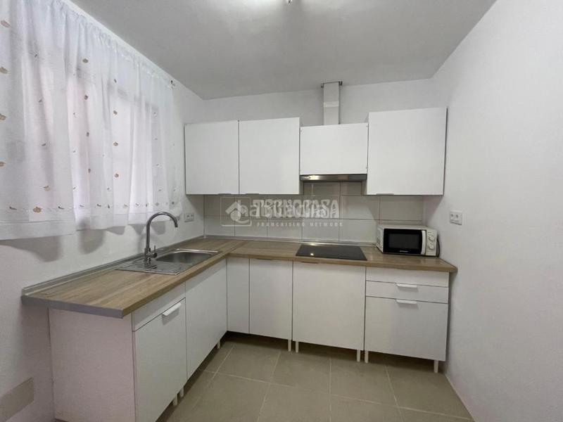 Foto ceb06790-5d8e-406b-aaec-364417d1a306. Piso  en venta en San Bartolomé - Millán de Priego Jaén