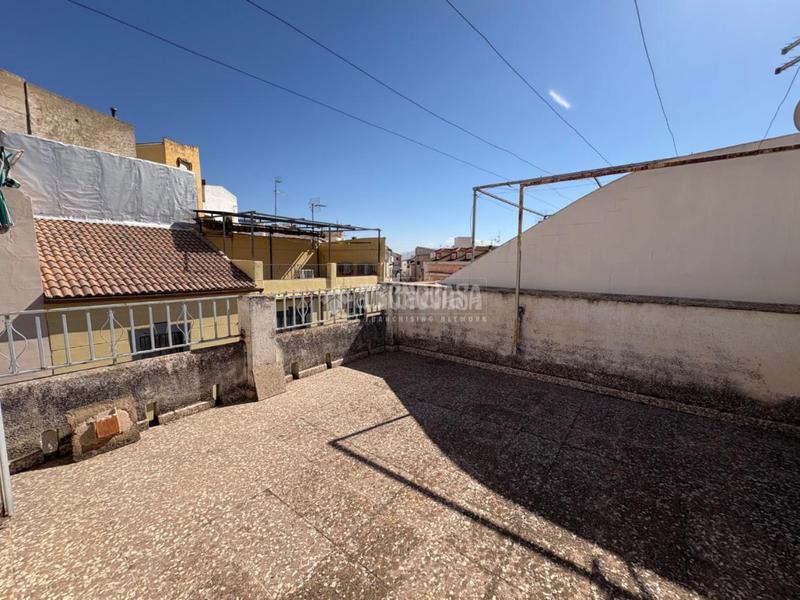 Foto b9d8a230-a933-4410-8db3-4deb5b0ada25. Casa bifamiliare in San Felipe - El Almendral - La Merced Jaén