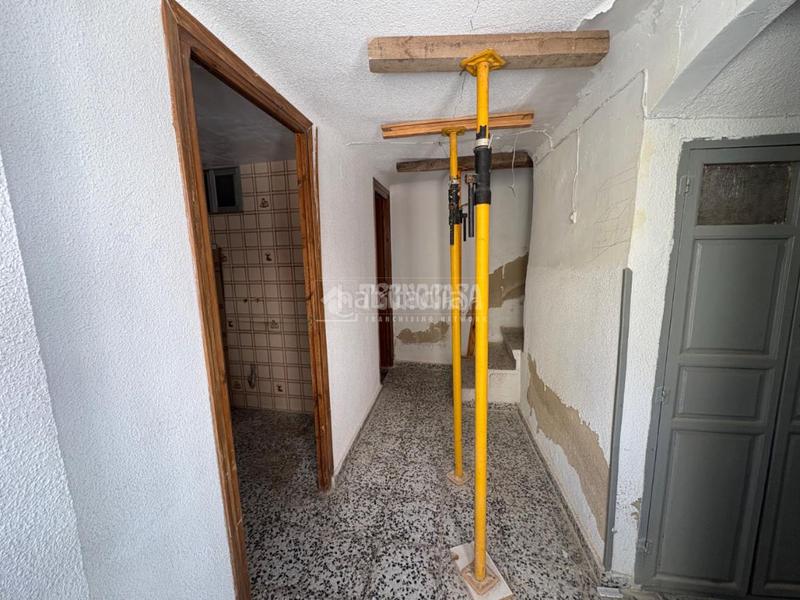 Foto eefc7e35-4509-4891-9ee5-913f99bbe1dc. Casa bifamiliare in San Felipe - El Almendral - La Merced Jaén