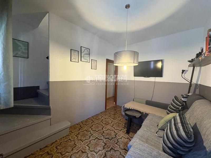 Foto 290c09ac-fda5-4275-83bb-bbfade58c67f. Casa aparellada a Ctra. Circunvalación - La Magdalena Jaén