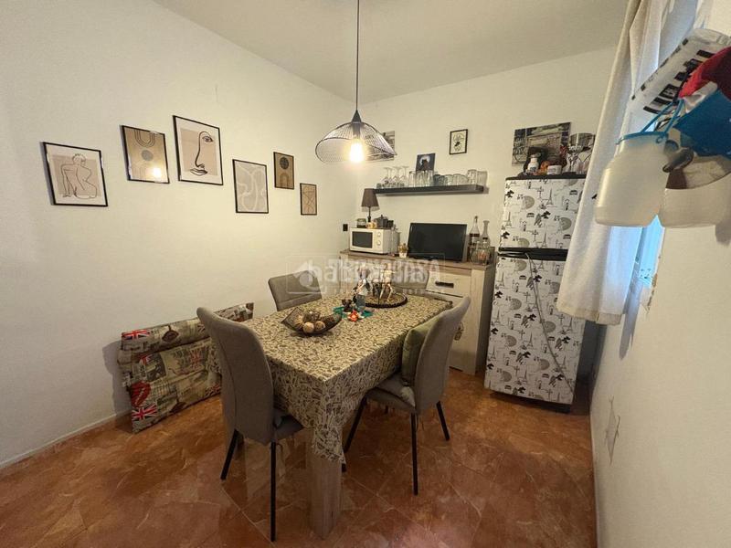 Foto d7313b63-3436-4860-a8db-b23e97d5da95. Casa aparellada a Ctra. Circunvalación - La Magdalena Jaén