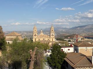 Pis a San Felipe - El Almendral - La Merced. Piso en venta en jaén