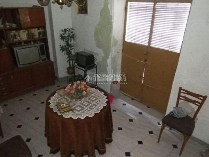 Foto dc690340-f213-435a-9fc3-a15c46917ec2. Casa in San Felipe - El Almendral - La Merced Jaén