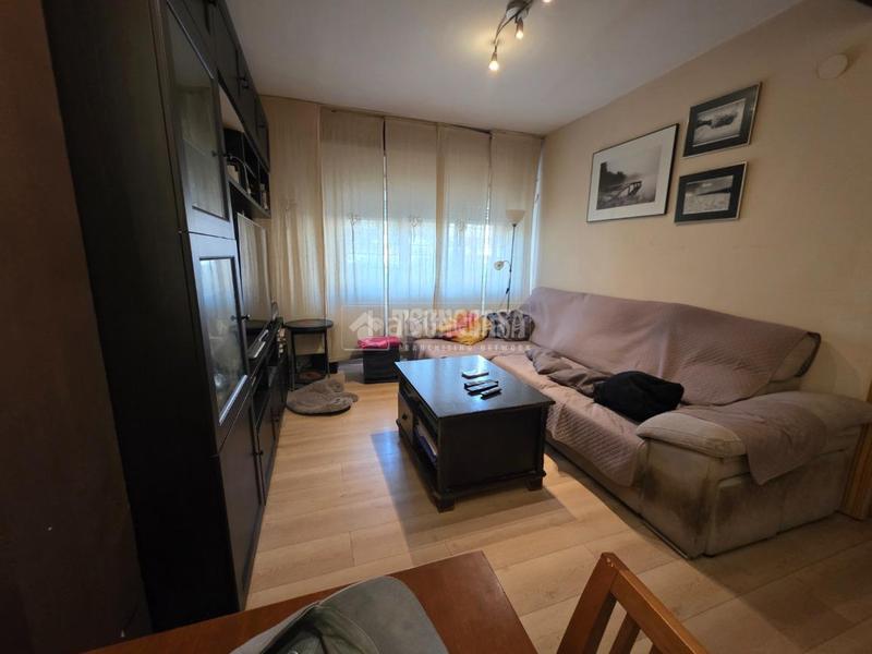 Foto 05c19ac2-0551-4a49-a3c4-4e12c423e24c. Pis amb calefacció a Zona Centro Joven Alcorcón