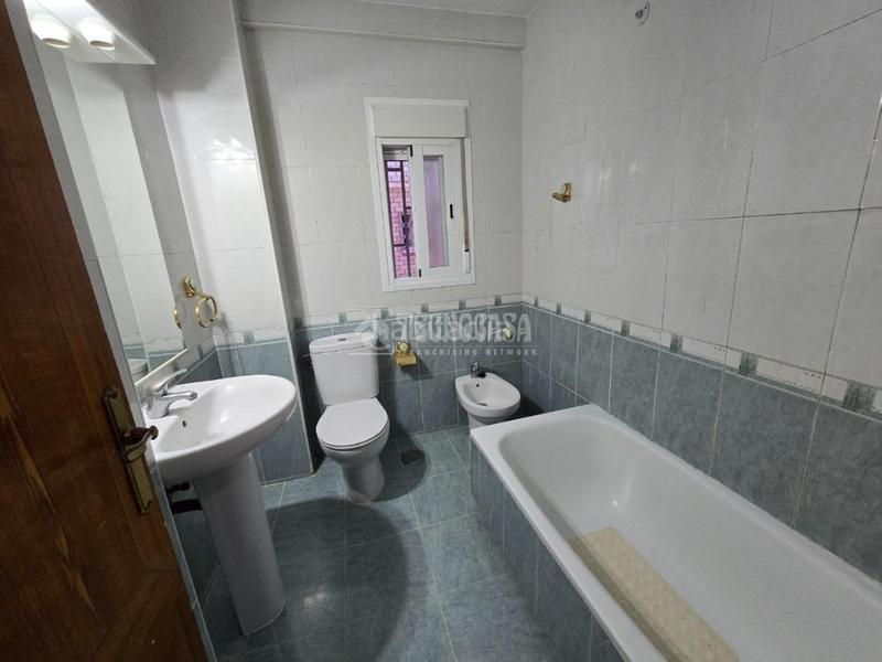 Foto efec0518-7f31-4043-b912-4e7d8b0153ad. Piso  en venta en Zona Centro Joven Alcorcón