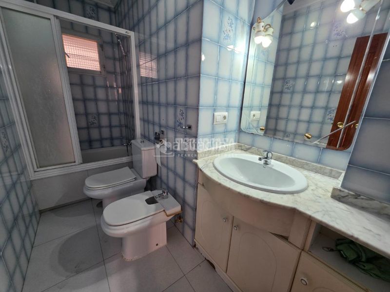 Foto 6a868eed-905d-4ff7-8f3b-d1e7430713d8. Pis a Zona Centro Joven Alcorcón