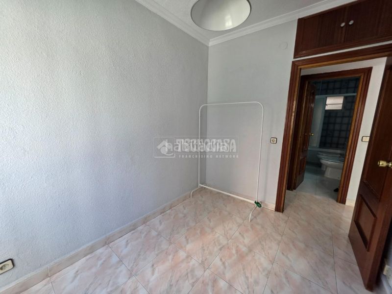 Foto 6f4c7200-01fb-4e13-8113-e2a8b3352ea8. Pis a Zona Centro Joven Alcorcón