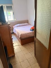 Flat in Isla Chica. Piso en venta en huelva