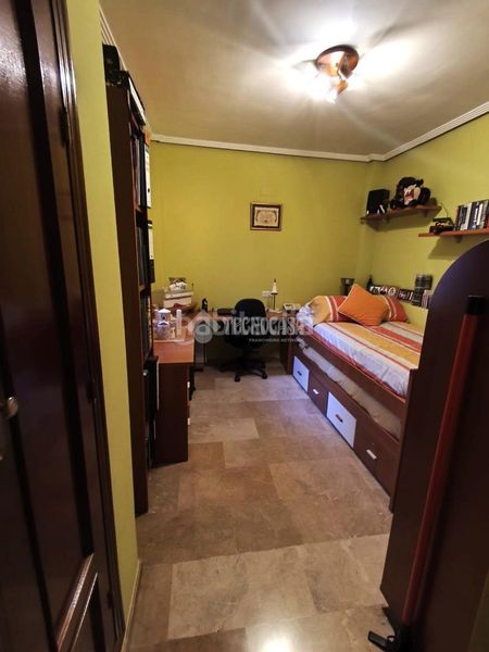 Foto cfc2af6d-6aae-4c13-9d54-d8593dd1ac7a. Pis a Isla Chica Huelva