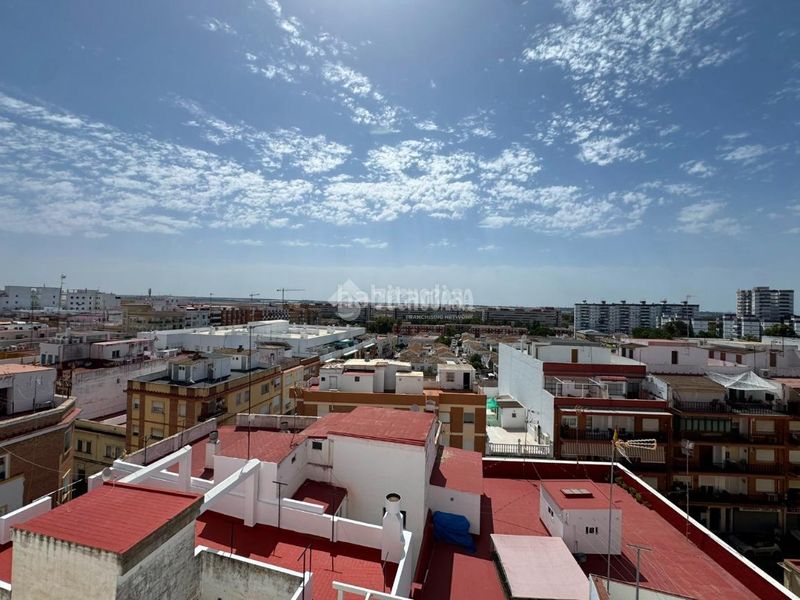 Foto 5230941f-badd-40ca-a821-5627408e38f8. Pis a Isla Chica Huelva