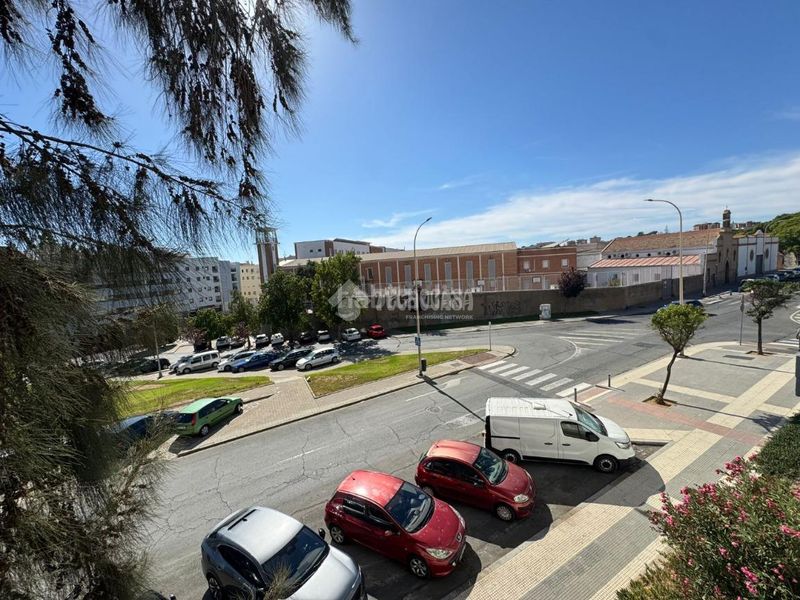 Foto bab2bbf8-434d-4eb2-ad1c-88f148125a4b. Pis a Isla Chica Huelva