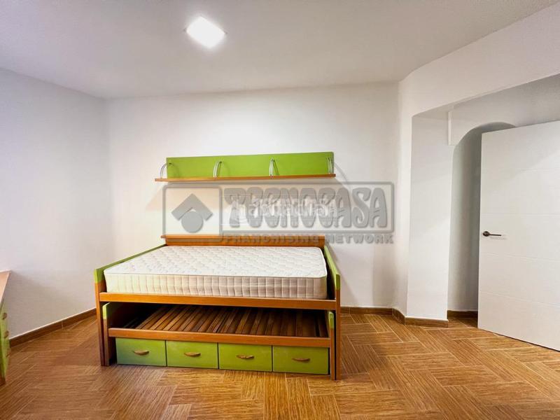 Foto 73f7d3d7-a84e-4a7f-8150-90824287621f. Piso  en venta en Centro Cuenca