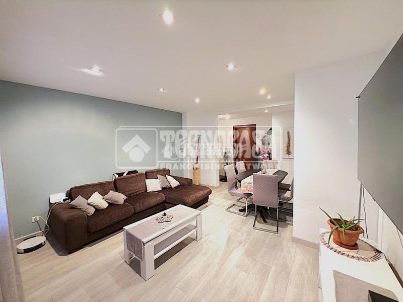 Foto 3af47534-dfec-4604-a493-e80f4fa71d11. Appartamento con riscaldamento parcheggio in San Fernando - Carretera de Valencia Cuenca