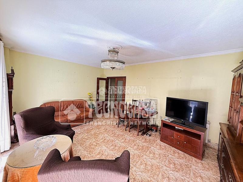 Foto c8fcc728-35ba-4195-a9de-bbce49b17b8e. Appartement avec chauffage dans Centro Cuenca